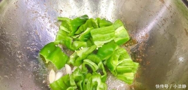  猪肝|“天然补血菜”被发现，女人一周吃2次，小脸红润气色好！