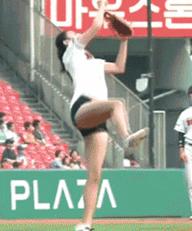 趣图|搞笑GIF趣图:有些事,该发生的时候,怎样拦都拦不住