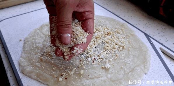 油条|早餐,别总吃包子油条,这点心也不错,软糯香甜,每一口都有惊喜