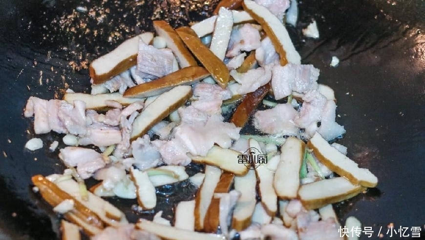 小厨|秋天必吃这个菜, 6块钱一斤, 女人常吃不显老!