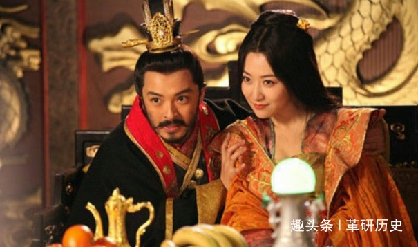 全族|她本是大臣之妻，为当皇后与13岁皇帝私通，灭丈夫全族