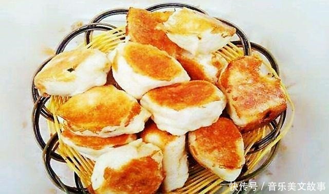 水煎包都|简单一招,让一锅水煎包两边焦黄,饭馆不一定做得到