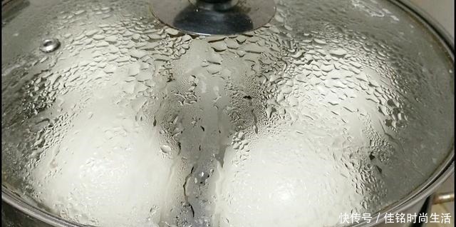 浓浓|戗面馒头的做法,一层一层撕着吃,浓浓面香味,越嚼越香