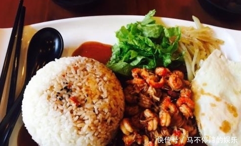 龙虾|肯德基“龙虾盖饭”50元1份,为何没人吐槽?看到实物后闭嘴了