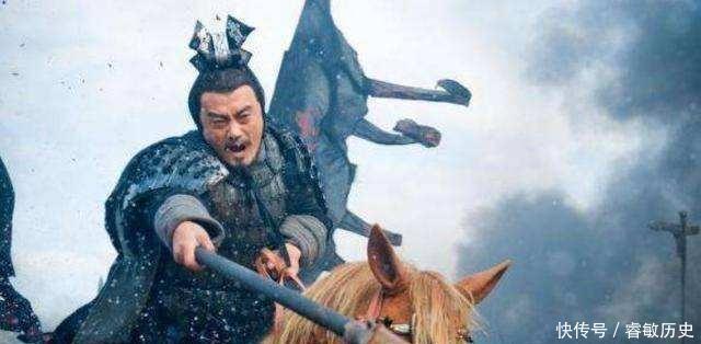 将军|为什么章邯当将军的时候横扫六国，当雍王的时候连刘邦都打不过