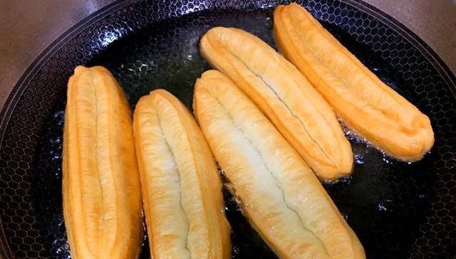 面食|做面食时,酵母、小苏打、泡打粉应该怎么用它们到底有什么区别