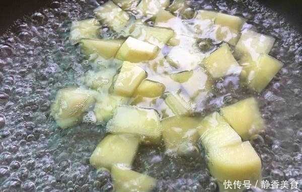  告诉|土豆不要再炒了！饭店老板告诉你，这样做外酥里嫩，孩子最爱吃