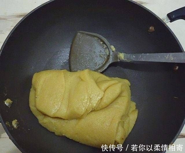  上保鲜膜|抹茶酥和我自己做的红曲糕点，不油腻