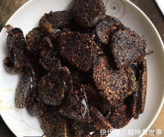  招待|老人把鱼装进坛子，20年后取出招待客人，不是本地人都不敢动筷！
