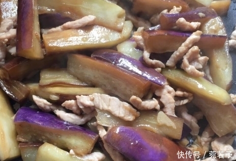 油亮|鲜嫩可口香味四溢，营养美味色泽油亮，孩子能多吃一碗饭