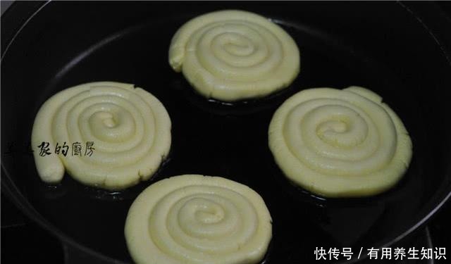 营养|早餐吃它真省事,比蛋糕面包营养多了,两口一个,孩子好喜欢!