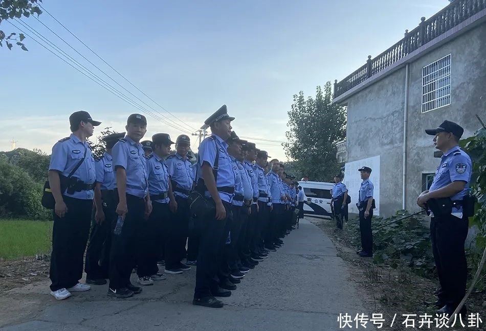 逃犯|4千人围捕！身负3条人命逃犯的姐姐发声