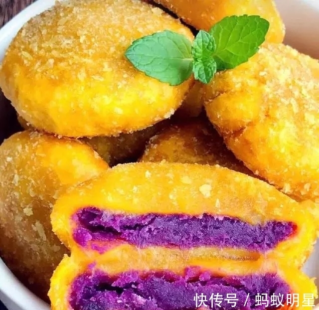 紫薯|两个紫薯,一块南瓜,做出香甜软糯的紫薯南瓜饼,一上桌就抢光