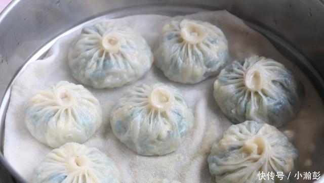 好吃|包子别再发面了,教你新吃法,皮薄馅儿大,比发面的好吃10倍!