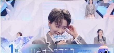 票数|五届选秀冠军成团夜票数排名,刘雨昕倒数第二,蔡徐坤却不是第一