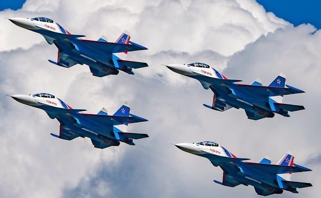  空中|空天军本是空中作秀的王者，豪华升级让人仰望，再次升级难逢敌手