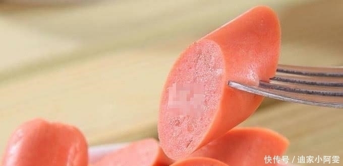 垃圾|别再怪罪泡面,这4种零食才是真正的“垃圾食品”,你可能全爱吃