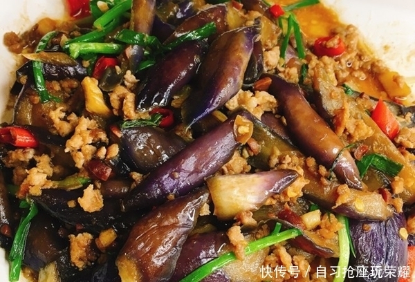 倒进去炒|一口上瘾的下饭菜,麻辣鲜香,解馋又开胃,专治夏日没食欲!