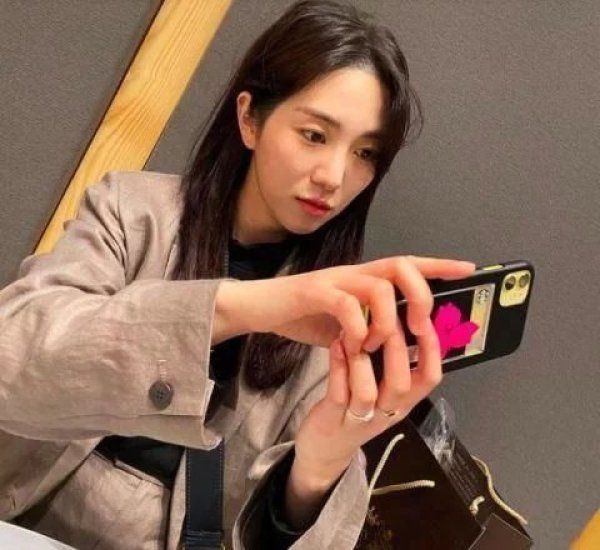 割腕|没有一片雪花是无辜的权珉娥再次自杀送医割腕太多次神经断裂