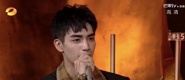 魔鬼|金鹰节开幕,湖南台的魔鬼打光,好黑,谁扛住了宋威龙被吐槽!