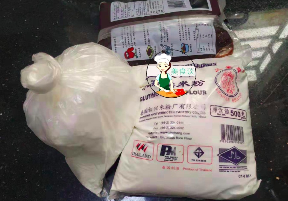  餐厅里|糯米粉一定要试试此做法，一蒸一卷，软嫩甜香，一口一块真解馋