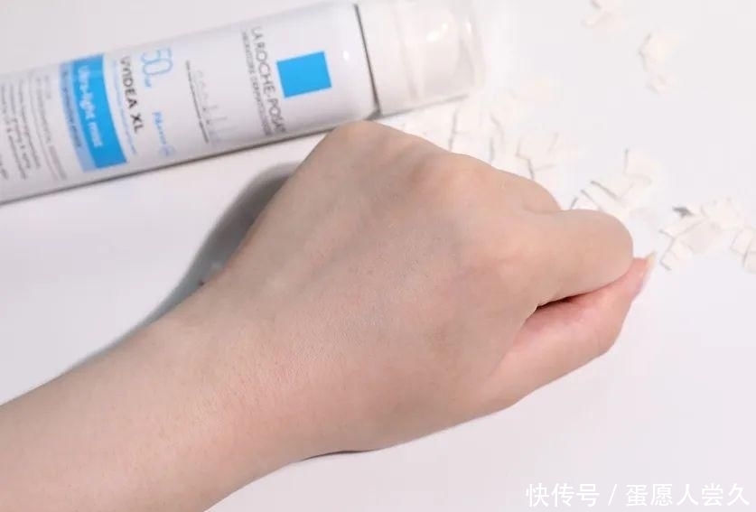  防晒|敢和安耐晒抢C位，这款防晒是吃了熊心豹子胆吗！