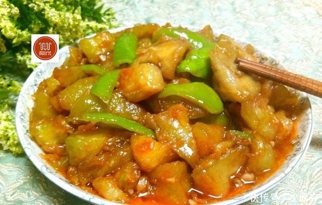 试试|红烧茄子家庭做法，软嫩入味，鲜香适口，吃多少都不腻，快试试吧