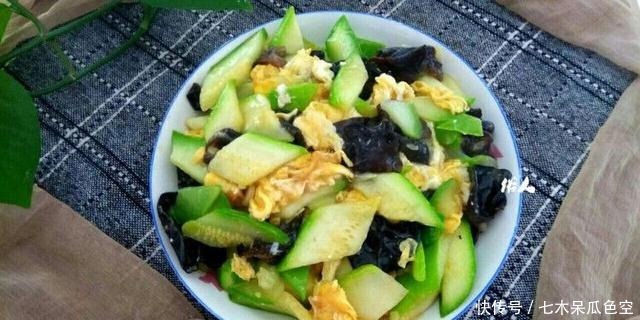 西葫芦|3道家常菜,排毒减脂,护肤美容,越吃越瘦,女性要多吃!