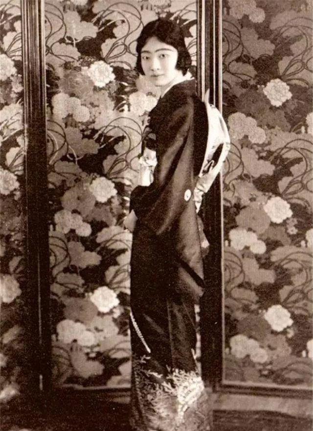 婉容|都说末代皇后婉容很美,现在就让大家一窥她的芳容
