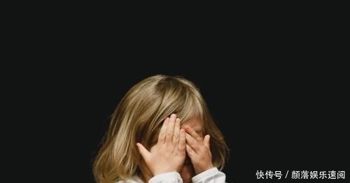 父母|孩子害羞不爱打招呼,该逼着他还是顺着他?两步引导来化解