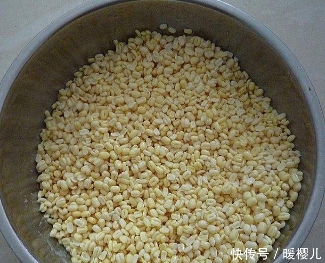 糕点|抹茶酥和我自己做的红曲糕点,不油腻