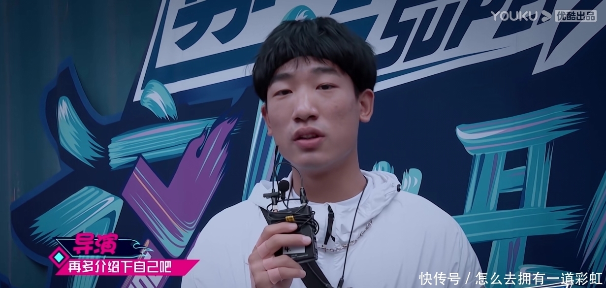 王嘉尔|名不经传的即兴表演者,黑马隐居流?21岁早已是冠军,王嘉尔偷着乐!