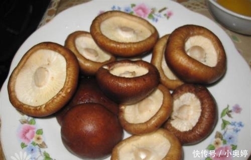 食用|老婆贫血我常做它,几天吃一次,气色身体都变好了,比猪肝强!