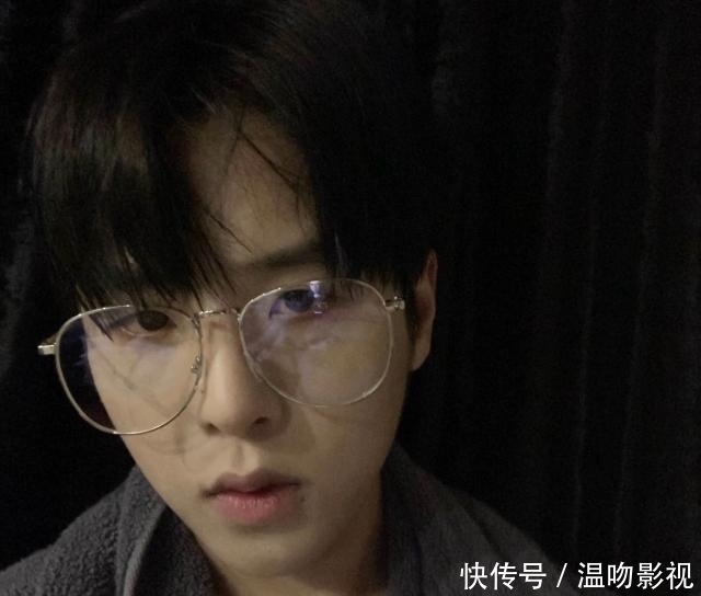  男孩|灵超，毕雯珺，钱正昊，那些没出道的大厂男孩现在怎么样了