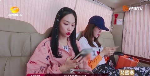 嘉宾|《浪姐》升级,蓝盈莹抢位,宁静教科书式假笑,孙俪成拉票嘉宾?