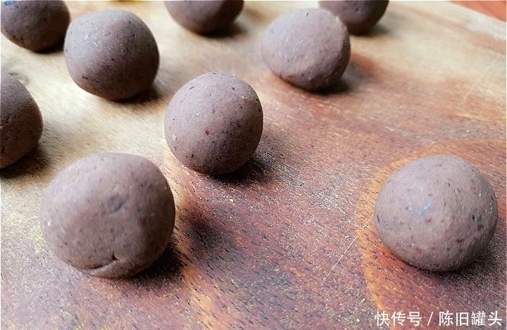 我家|闺蜜来我家蹭饭,鸡鸭鱼肉都没动,只把此菜吃精光,临走还要打包