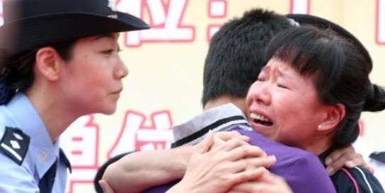 孩子|15年了,被拐的孩子终于找回来了!另一个悲剧却开始了……