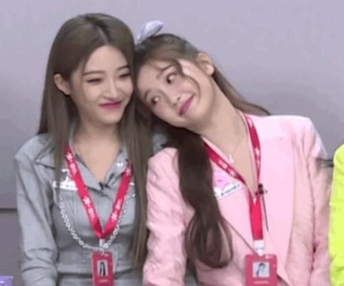 索求|THE9直播意外不断,虞书欣冷落赵小棠,安崎“无视”许佳琪索求