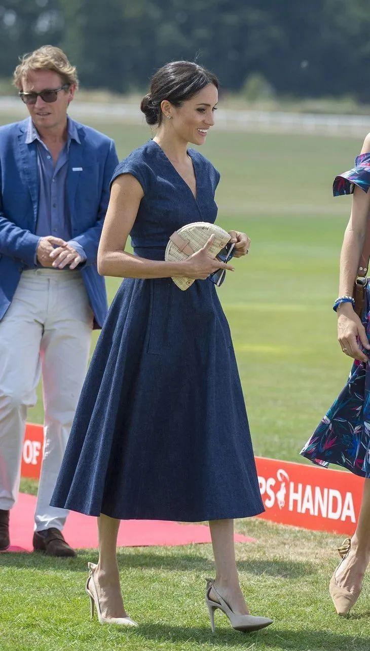  太太|不止爱马仕，太太们的小尖头鞋不配出圈么