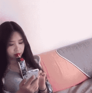 搞笑|搞笑GIF:直到今天我才知道,原来西瓜是长在土里面的