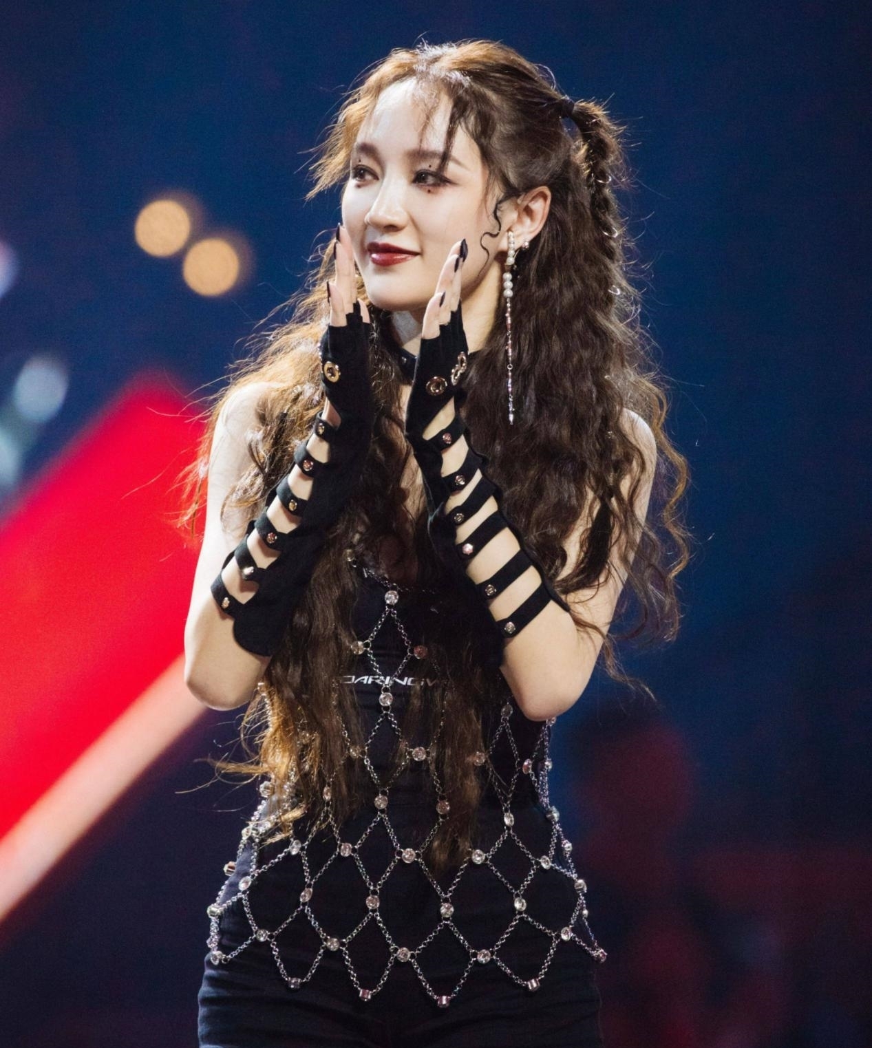  舞蹈|张雨绮组选最难的舞蹈，挑最贵的衣服，结果舞台质量就这？