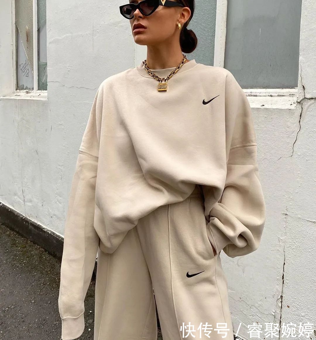 分钟|今秋流行成套穿,3分钟快速出门!