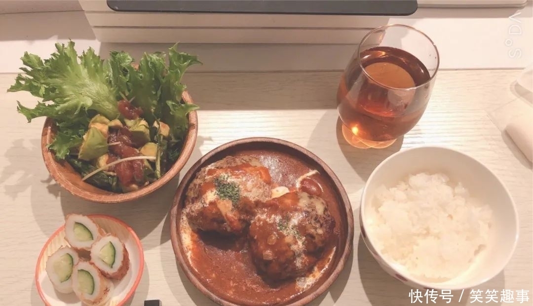  走红|日本16岁女生的独居生活，通过三餐晒照走红，网友看后直呼羡慕了