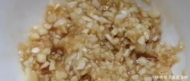 自制|大厨教你如何制作实用的自制大蒜酱