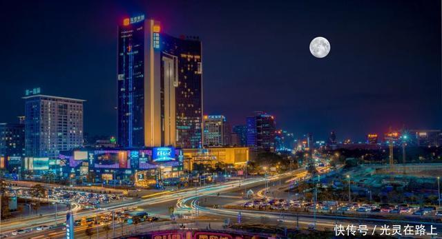  滤镜|活在“有色滤镜”下的东莞，为什么永远不能被忘记？