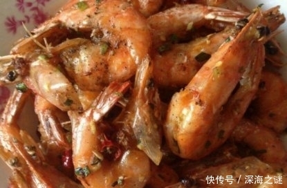 蛋白质|大虾这样做才好吃,3分钟教会你,外酥里嫩,上桌就被抢光