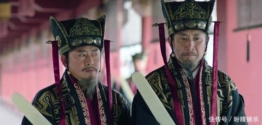 越南|送中国领土，这个越南国王被越南人骂死