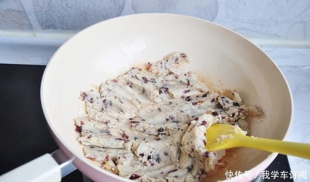 蔓越莓|山药蒸着吃没味道用它做个小点心,春天多吃点,味道酸甜又香软