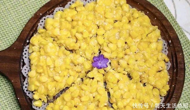 玉米|做玉米烙,这2招是玉米烙不散的关键,香酥甜脆绝对不能错过