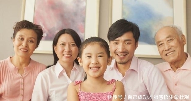 女人|3个48岁女人自述人到中年,才明白为什么“男人是家里顶梁柱”